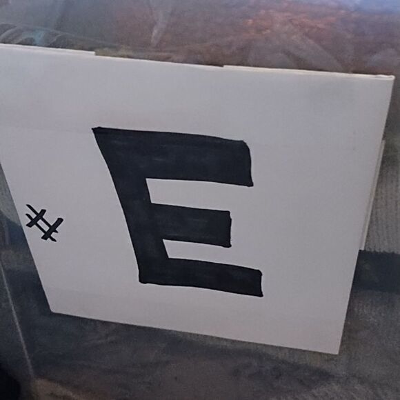 Maurices | Printed Keyhole Long‎ Sleeve Top XL - Picture 8 of 8